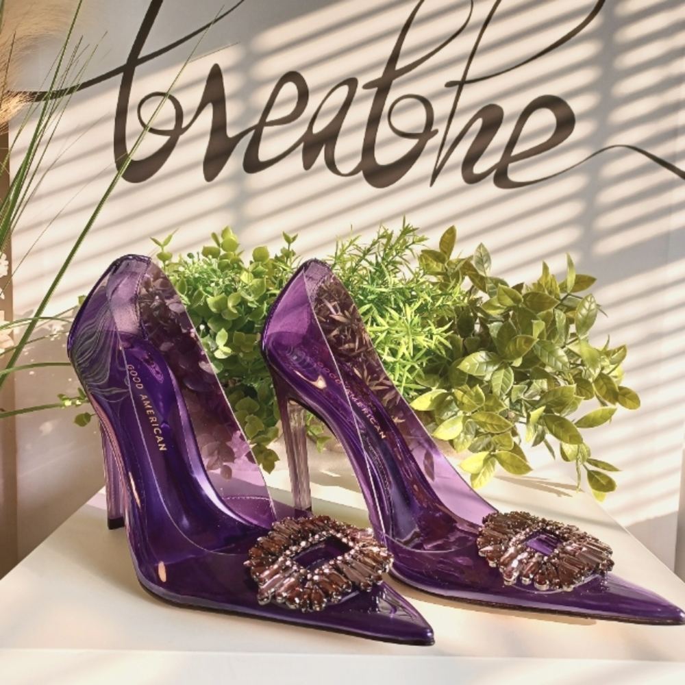 Good American Cinderella Lucite Pointed Toe Pumps - Picture 2 of 10